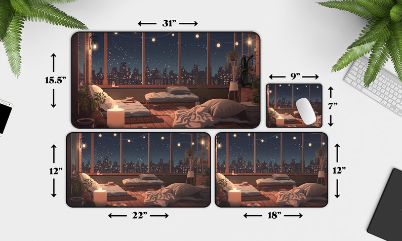 Pu&ograve; includere: Quattro tappetini per mouse di diverse dimensioni che presentano un'illustrazione pixelata di uno skyline cittadino notturno visto da una finestra con luci a catena, un paio di piante e un letto con cuscini e coperte. Il tappetino per mouse pi&ugrave; grande misura 78,7 cm per 39,4 cm, il secondo pi&ugrave; grande misura 55,9 cm per 30,5 cm, il terzo pi&ugrave; grande misura 45,7 cm per 30,5 cm e il pi&ugrave; piccolo misura 22,9 cm per 17,8 cm.