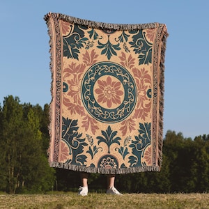 Baroque Woven Throw Blanket, Luxury Damask Pattern, Royalcore Home Decor, Victorian Style Couch Throw