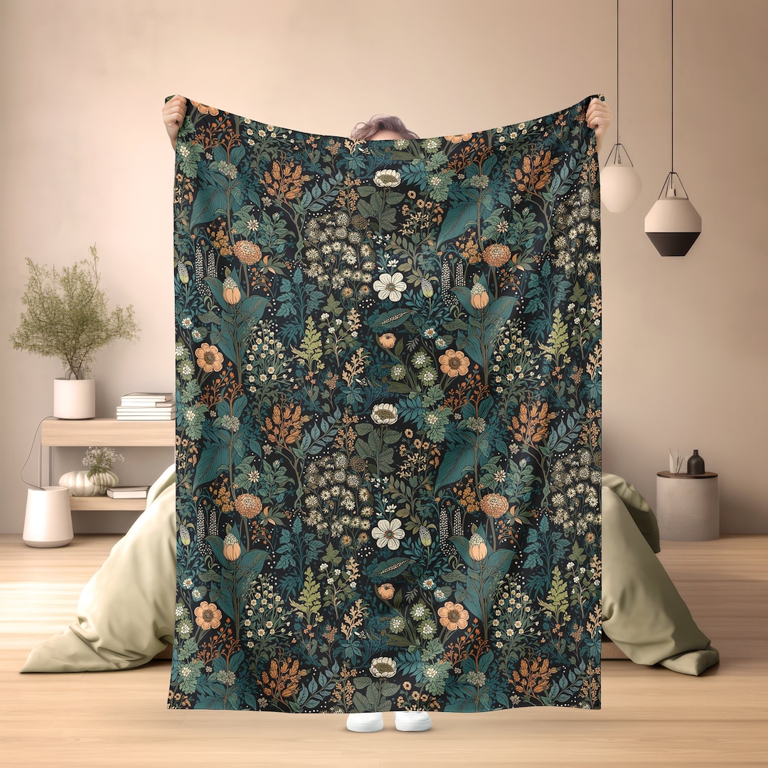 Floral Blanket, Cozy Bohemian Throw for Nature Lovers - Perfect Autumn ...