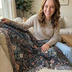 Dark Floral Blanket Woven Throw, Autumn Botanical Design, Cozy Fall Decor, Vintage Garden Style image 2