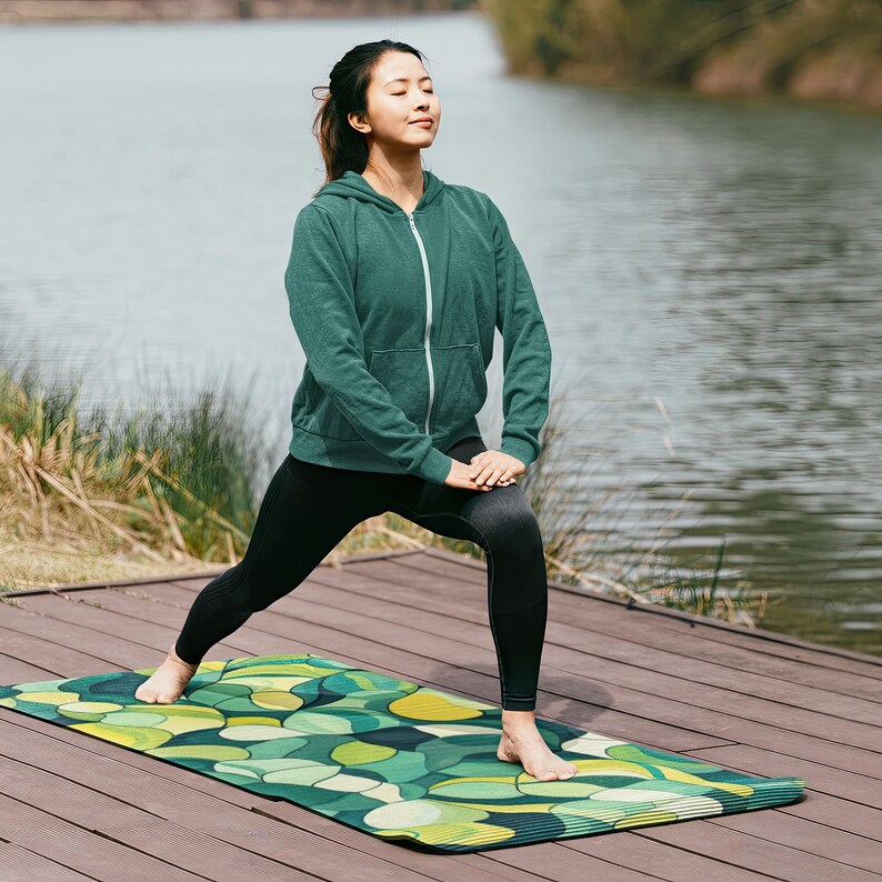 Green Mosaic Yoga Mat: Non-Slip Comfort Foam or Suede Bild 5