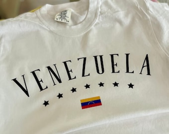 Venezuela Pride T-Shirt: Trendy Venezuelan Flag Tee