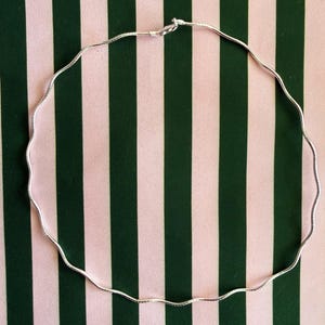 Wavy Scalloped .925 Sterling Silver Omega Chain Necklace Collar Choker 16”