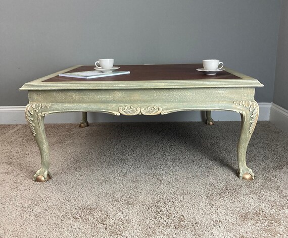 Vintage Lane Chippendale Coffee Table / Cocktail Table