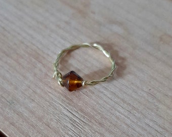 Twisted bead ring