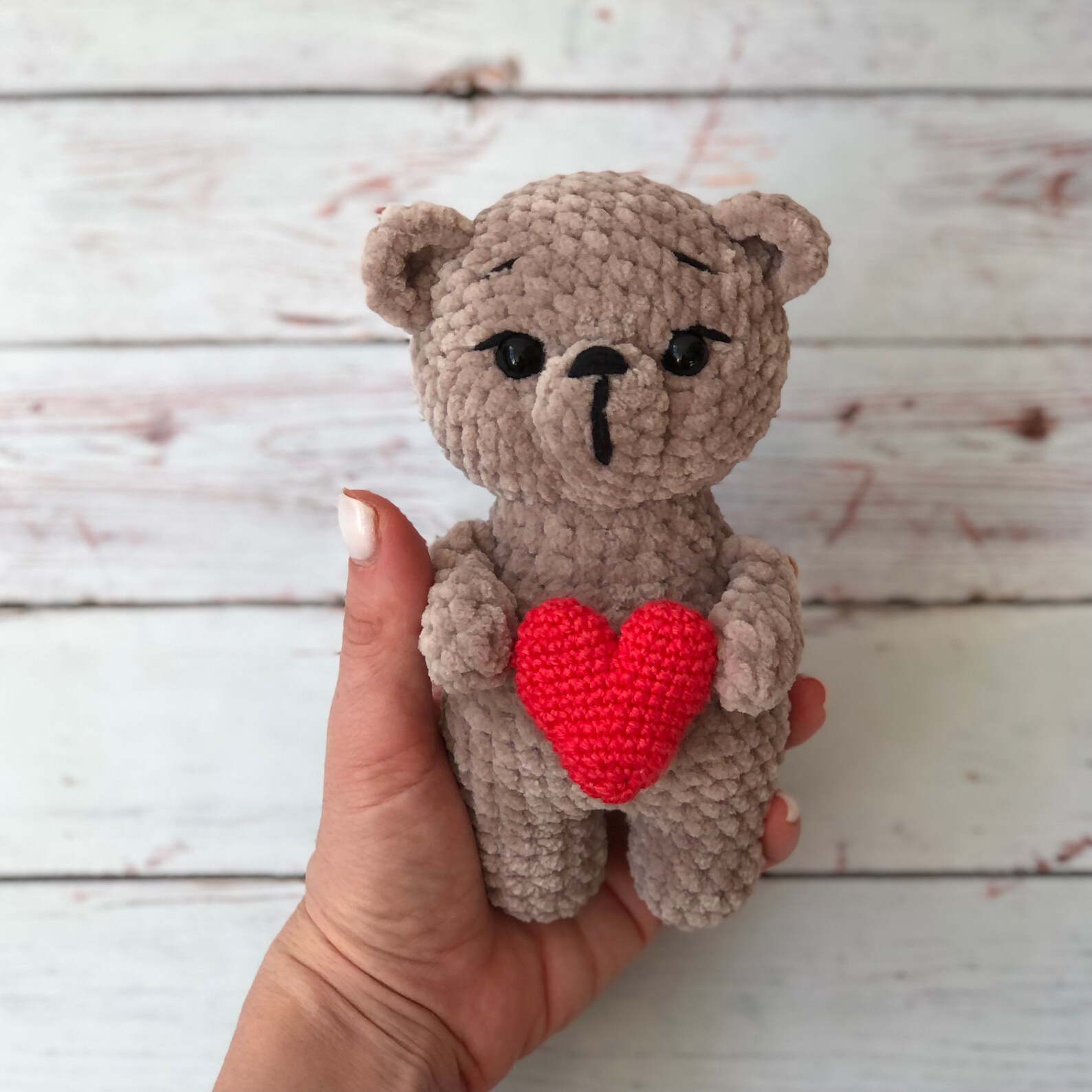 Crochet Pattern Bear With a Heart a Gift for Valentine's Day PDF