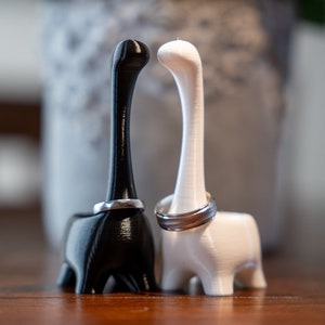 Bedside ring holder clearance