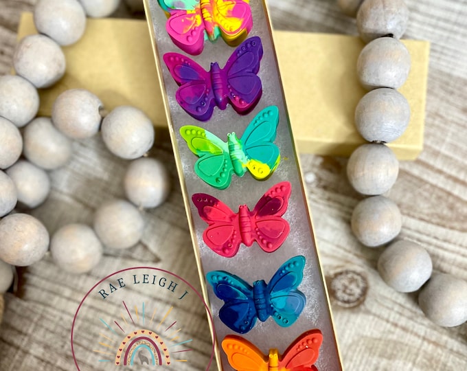 Butterfly Crayons | Stocking Stuffer | Kids Gift | Kids Christmas | Birthday Gift | Shaped Crayons | Holiday Party Favors