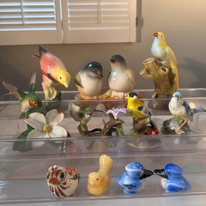 ヴィンテージブルーバード 陶器の置物·͜· ♡ Vintage Blue Bird Figurine - Etsy