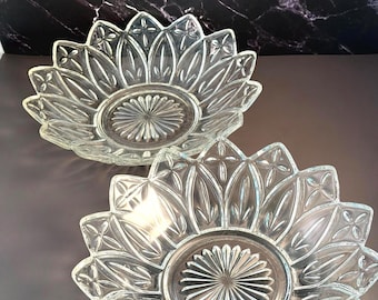 Vintage Federal Glass Petal Serving Bowls, Set of 2 Clear Pressed Glass 8.25" Sunflower Dishes, Mid Century Modern Tableware
