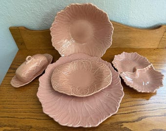 Vintage Steubenville Woodfield-servies met zalmroze koraal, grote slakom met MCM-blad uit de jaren 40, snijplank, groenteschaal, saus