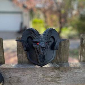 Emblème Evil RAM Skull V3 avec LED 12v Pour 09+ Badge de hayon de 4e génération de RAM -1500, 2500, 3500
