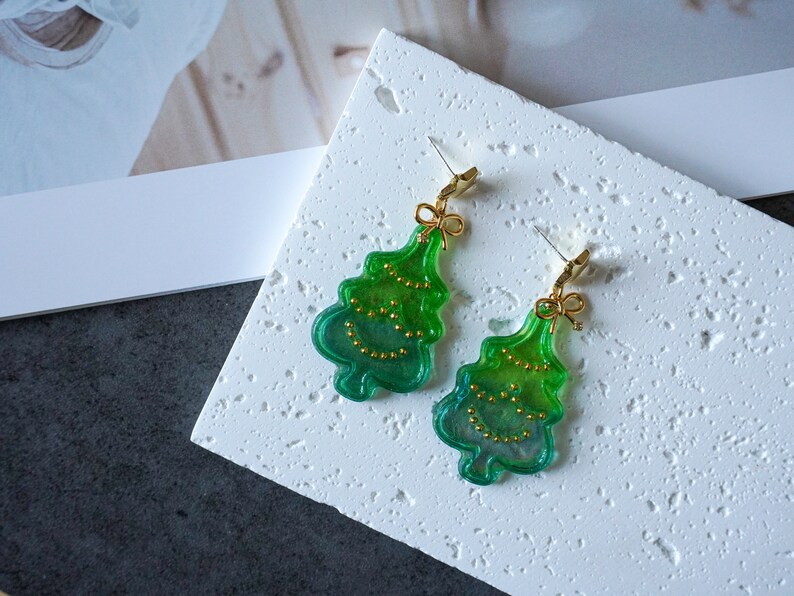 Christmas Tree Earrings, Pine Tree Earrings, Christmas Earrings, Holiday Gift, Festive Jewelry, Glitter Christmas Tree Earrings image 3