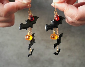 Bats Pumpkin Dangle Earrings, Halloween Earrings, Spooky Black Bat Earrings, Witchy Earrings, Acrylic Creepy Earrings, Gothic Earrings