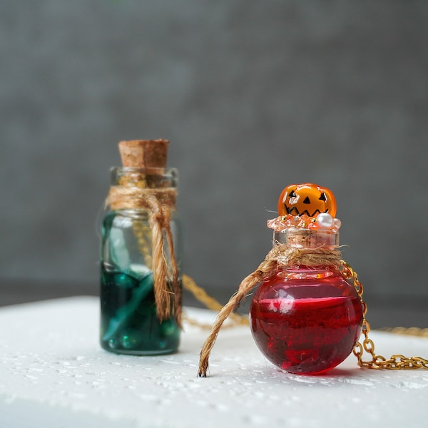 Collier de flacons, collier de bouteilles de potion d’Halloween mignon, collier de flacons de liège rouge vert, collier de bouteilles en verre, collier de flacons de sang, cadeaux de sang