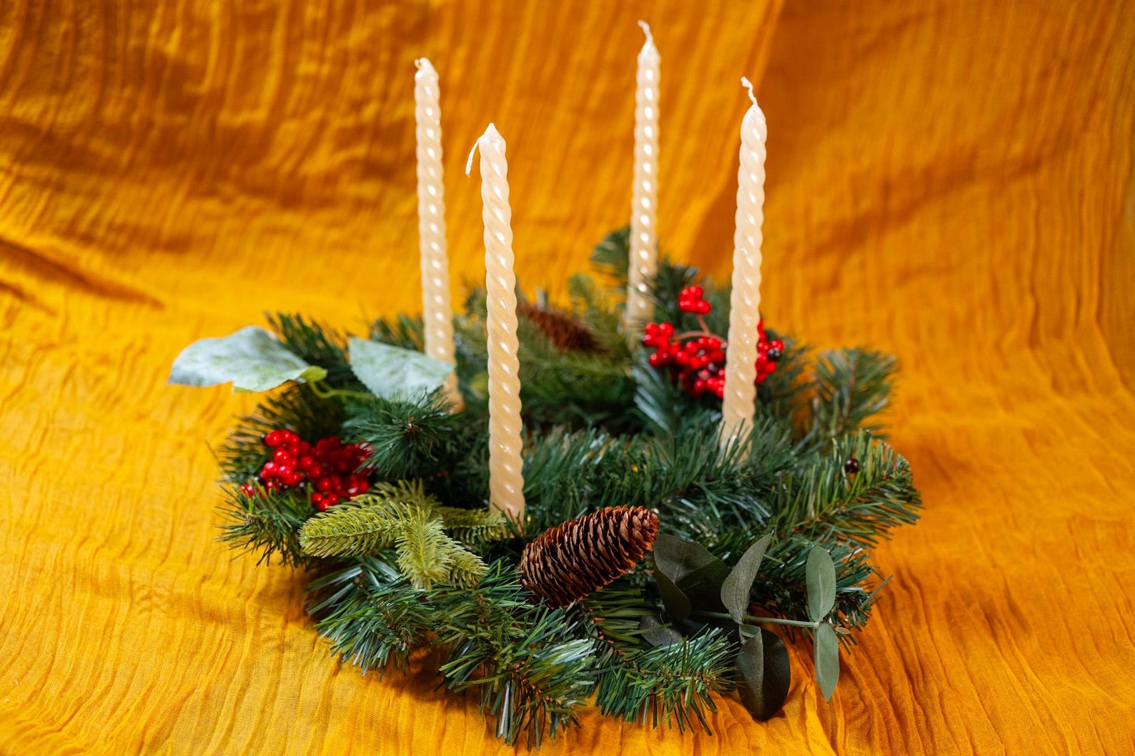 Advent Table Wreath: Faux Pine, Berries, 4 Candle Holders