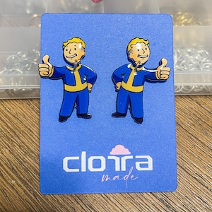 Vault Boy Earrings, Bobble Head, Gaming Earrings, Fall Out, Made to Order Earrings, Quirky Earrings, Unique Earrings, Fall Out Gifts