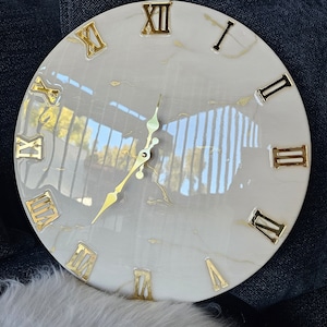 Resin art wall clock | White and gold marble wall clock |white and gold abstract epoxy resin wallclock | Housewarming gift | New home gift |