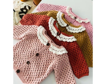 Cardigan au crochet avec col pour bébé fille, pull en coton doux fait main, idée cadeau parfaite pour la douche, pour les tout-petits de 0 à 2 ans