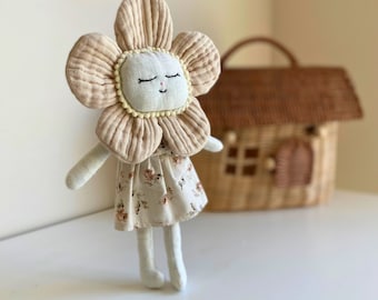 Personalized Daisy Doll – Handmade Organic Cotton Plush Toy, Baby Girl Gift