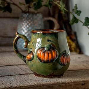 Tasse citrouille en céramique faite main : poterie de récolte