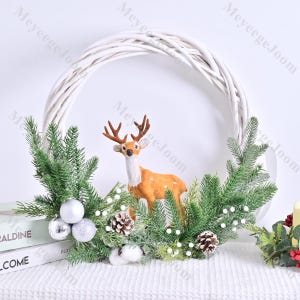 Christmas Door Wreath White Wreath with Pinecone Holiday Winter Wreath for Front Door Gift Christmas Door Decoration Outdoor Ornament Wreath