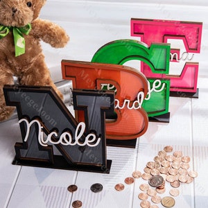 Banco de monedas de madera multicolor, banco de cartas personalizadas, banco de monedas de 26 letras, nombre de la alcancía, banco de dinero, banco inicial de madera, regalo de baby shower