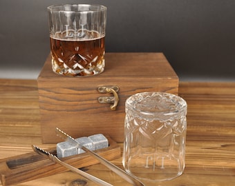 Personalized Whiskey Decanter Set with Gift Box, Personalized Groomsmen Gifts,Men Gifts, Whiskey Glass,Bourbon Scotch Dad Gifts For Him