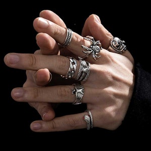 Aesthetic eboy rings deals