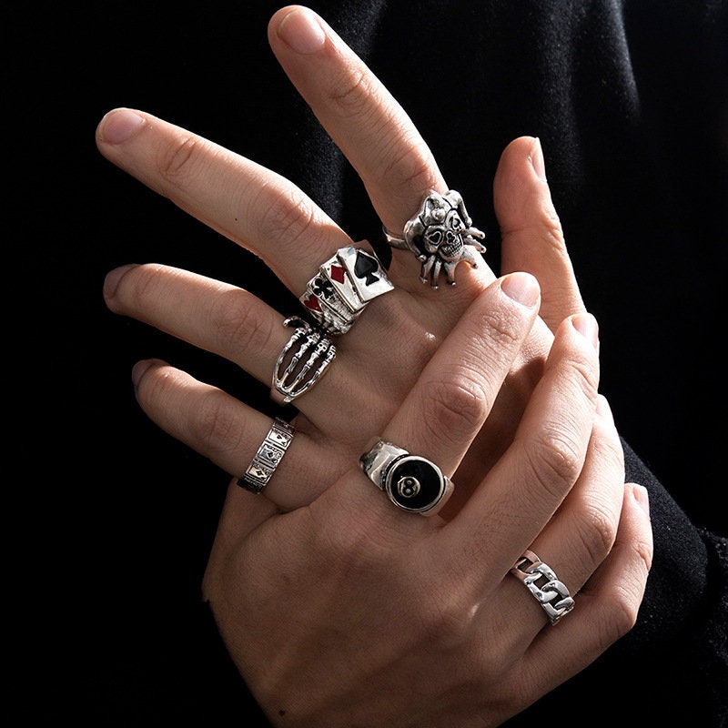 Sindlan 4Pcs Punk Skeleton Silver Color Rings for Men Gothic Flame Rivet Za  Couple Emo Fashion Jewelry Anillos Para Hombre Bague