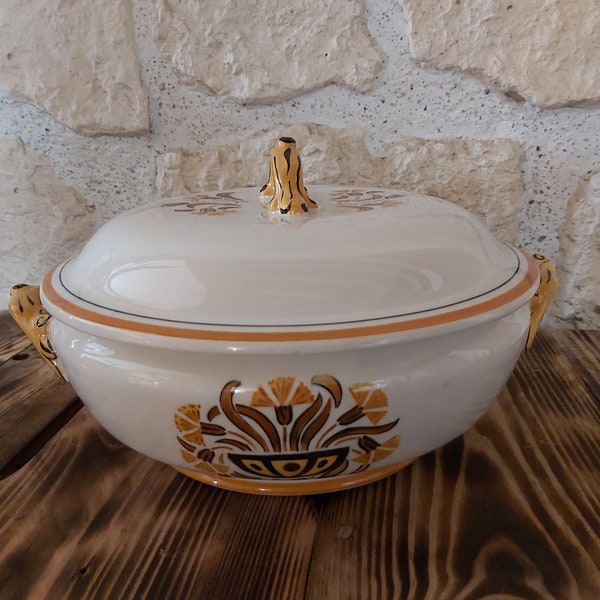 Creil et Montereau - Soupière - motif Œillets - Art déco - Tureen