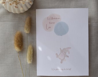 Karte zur Geburt personalisiert, Babykarte Aquarell mit Name, Glückwunschkarte Hase mit Luftballon, Karte "herzlich willkommen", schlicht