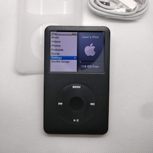 Apple iPod Classic - 7th gen, black (3000mah battery, customised)