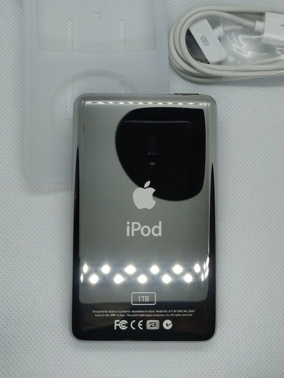 Apple iPod Classic - 第 7/6 世代、グレー (3000 mAh バッテリー