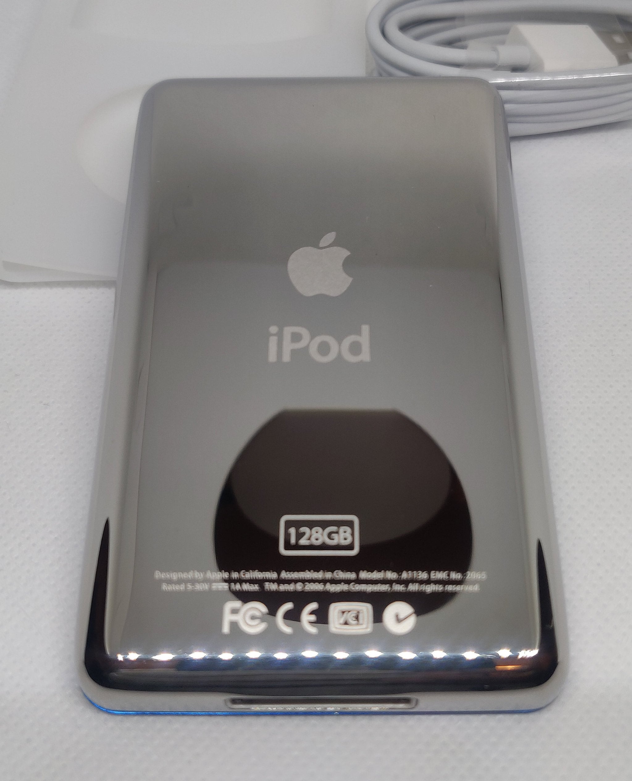 Apple iPod Classic - 第 7/6 世代、ブルー (3000mAh バッテリー