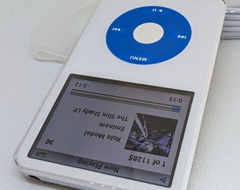 Apple iPod Classic - 第5世代、ホワイト＋ブルー（3000mAhバッテリー