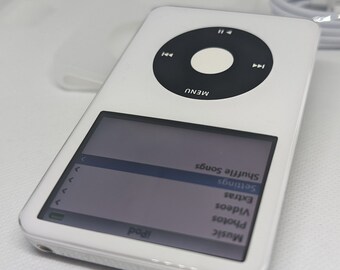 Apple iPod Classic - 第 5 世代、ホワイト + ブラック (3000 mAh