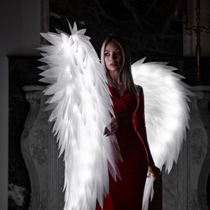 White angel wings costume for photoshoot Victoria secret wings cosplay