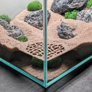 Aquarium Corner Underground Shrimp and Isopod Cave