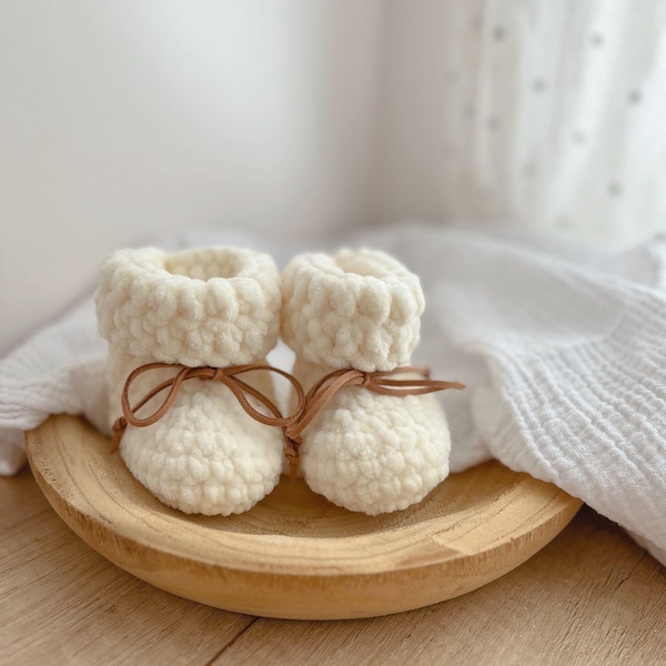 Babyschuhe gehäkelt, süße Babybooties