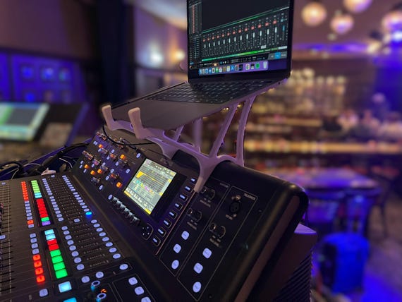 Midas M32live Laptop Stand - Etsy