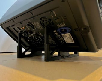 QSC K8 Floor monitor stands