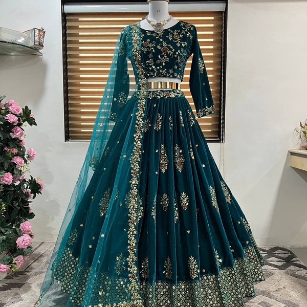 Designer Blue Heavy Viscose Velvet & Velvet Broderie Paillettes Travail Lehenga Choli pour les femmes Wedding Party Wear Livraison gratuite Prêt à porter