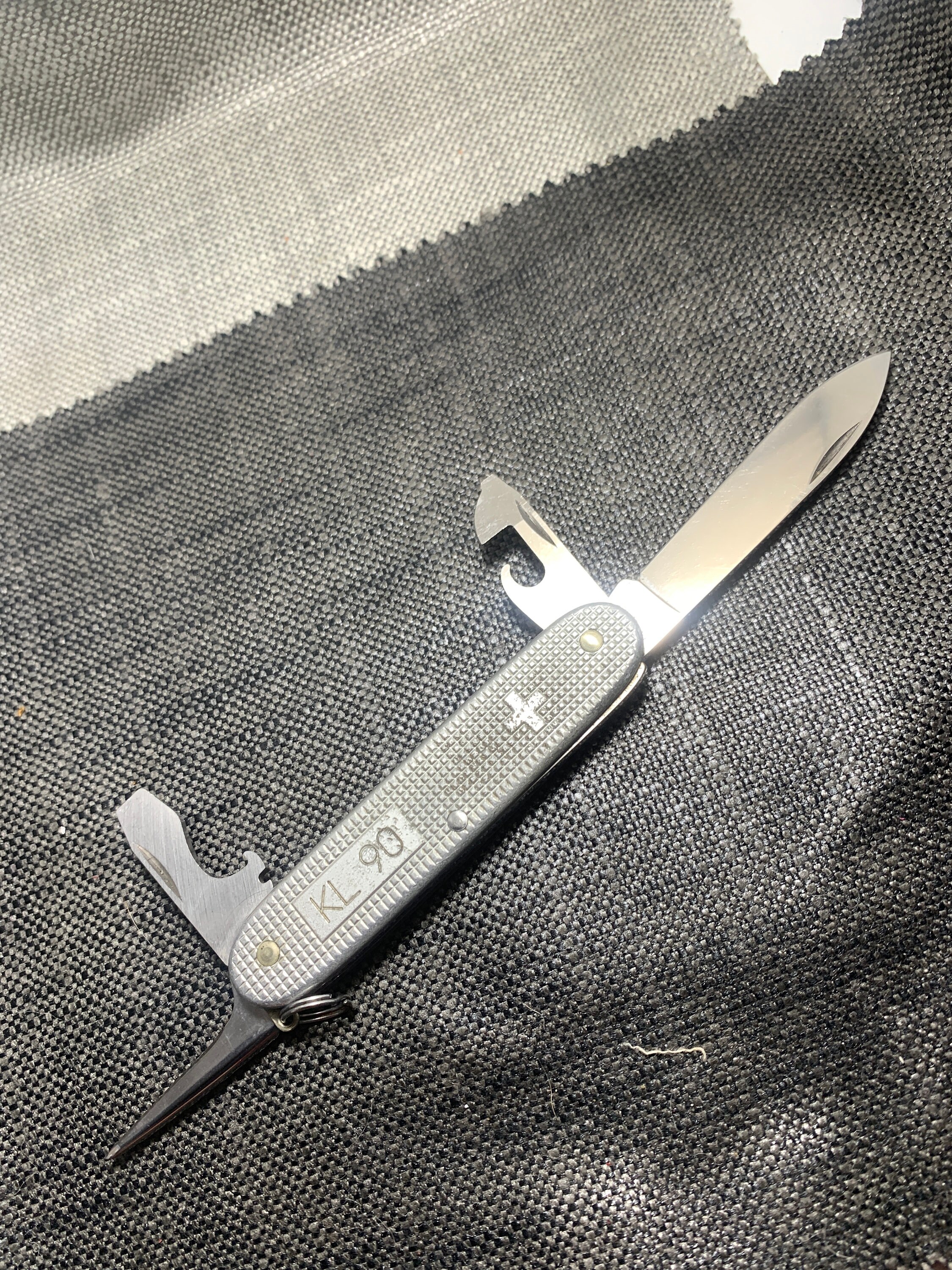 Victorinox dutch army knife shop