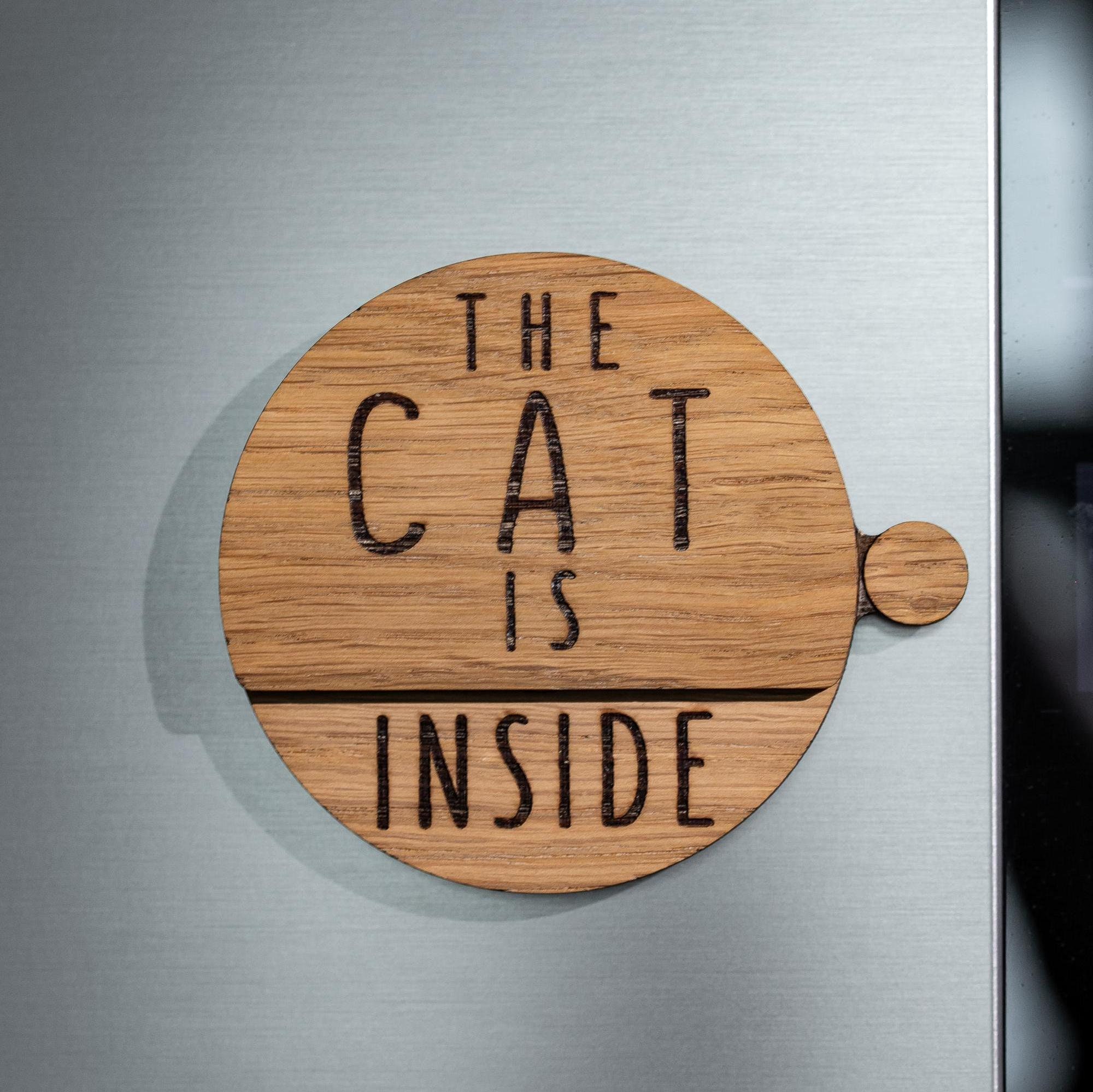 Pets Inside/Outside Wood Reminders Door / Wall Sign - Keep Track of Your Cat or Dog Whereabouts with Our Reversible Wooden Magnet