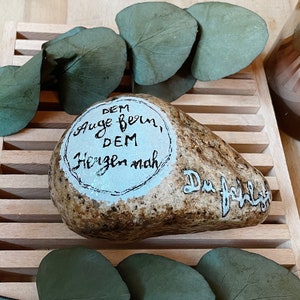 Pietra del lutto - GLITTER Lontano dagli occhi, vicino al cuore. Pietra commemorativa, pietra di consolazione, pietre dipinte, regalo di consolazione, personalizzato