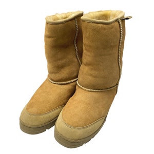 Men's Toasty Sheepskin Boots 100% Genuine Shearling Warm Winter Boots with PVC Sole Slipper Boots for Men image 2