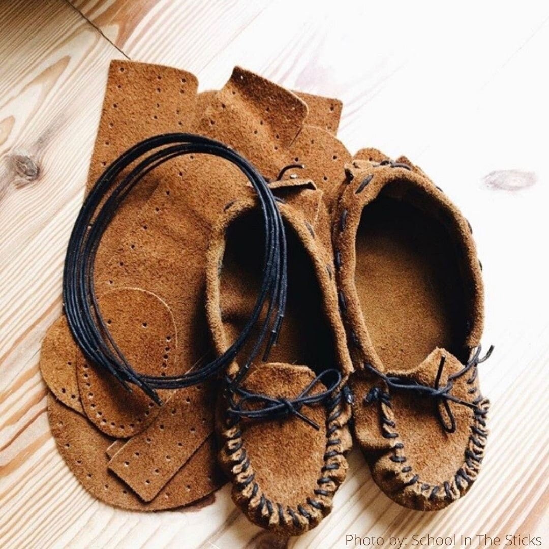 DIY Kit for Leaf Moccasins (in two colors) – Earthingmoccasins