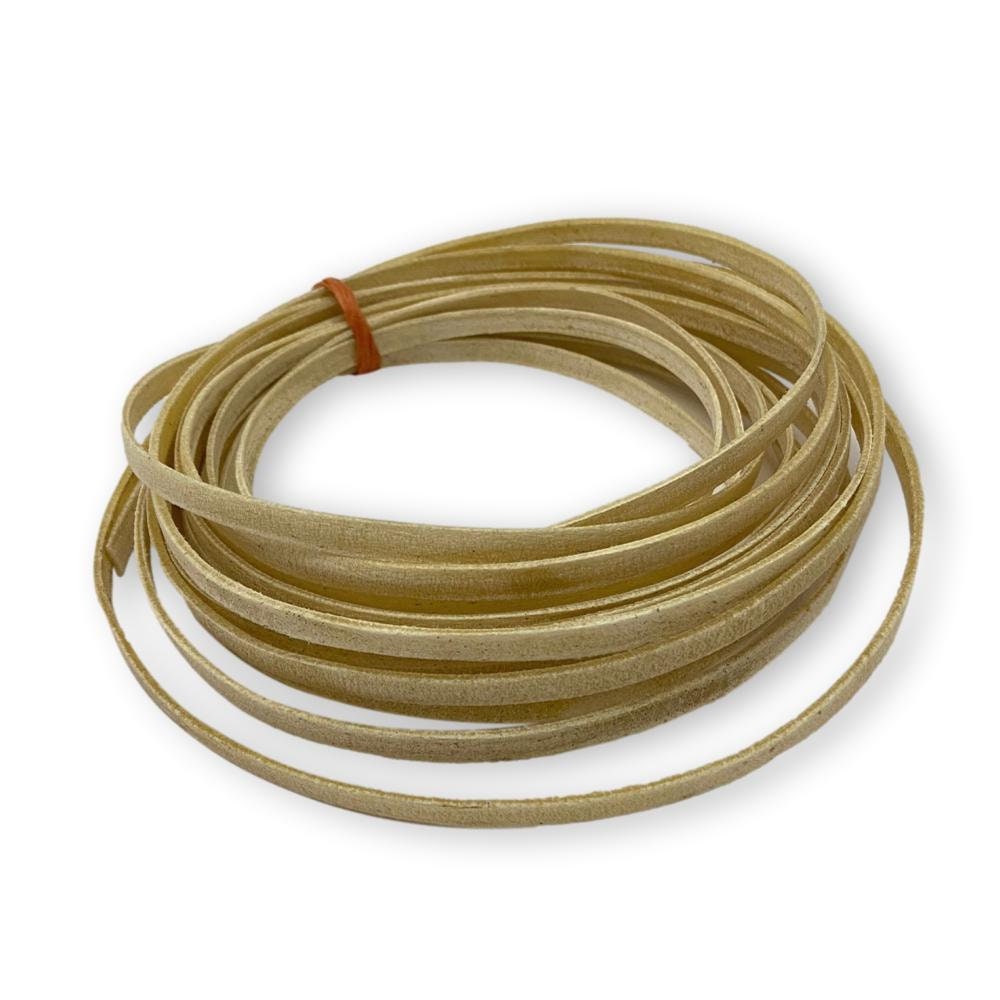 5.5 Yards (5M) 3mm Flat Genuine Leather Cord, Natural Leather Lacing, Thin  Craft Leather Strips Shoe Jewelry Leather Roll for Lace, Strip Cord  Braiding String for Jewelry Making Braided Bracelets Necklaces Handbags