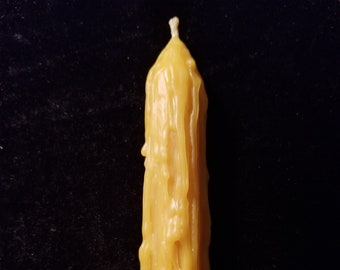 6" Beeswax Taper - Decorative Drip style